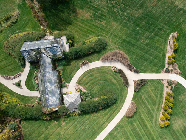 A Guide to Hosting Outdoor Team-Building Retreats – Ashbourne Farms